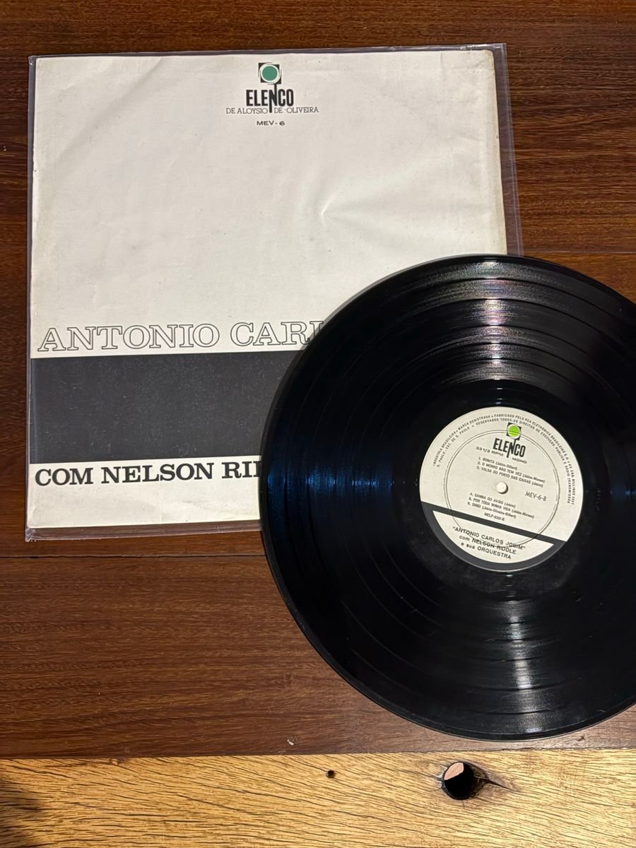 Lp Tom Jobim - Antônio Carlos Jobim com Nelson Riddle e sua Orquestra (1965) - Imagem 3