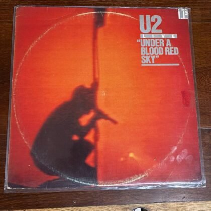Lp U2 - Under a Blood Red Sky (1983)
