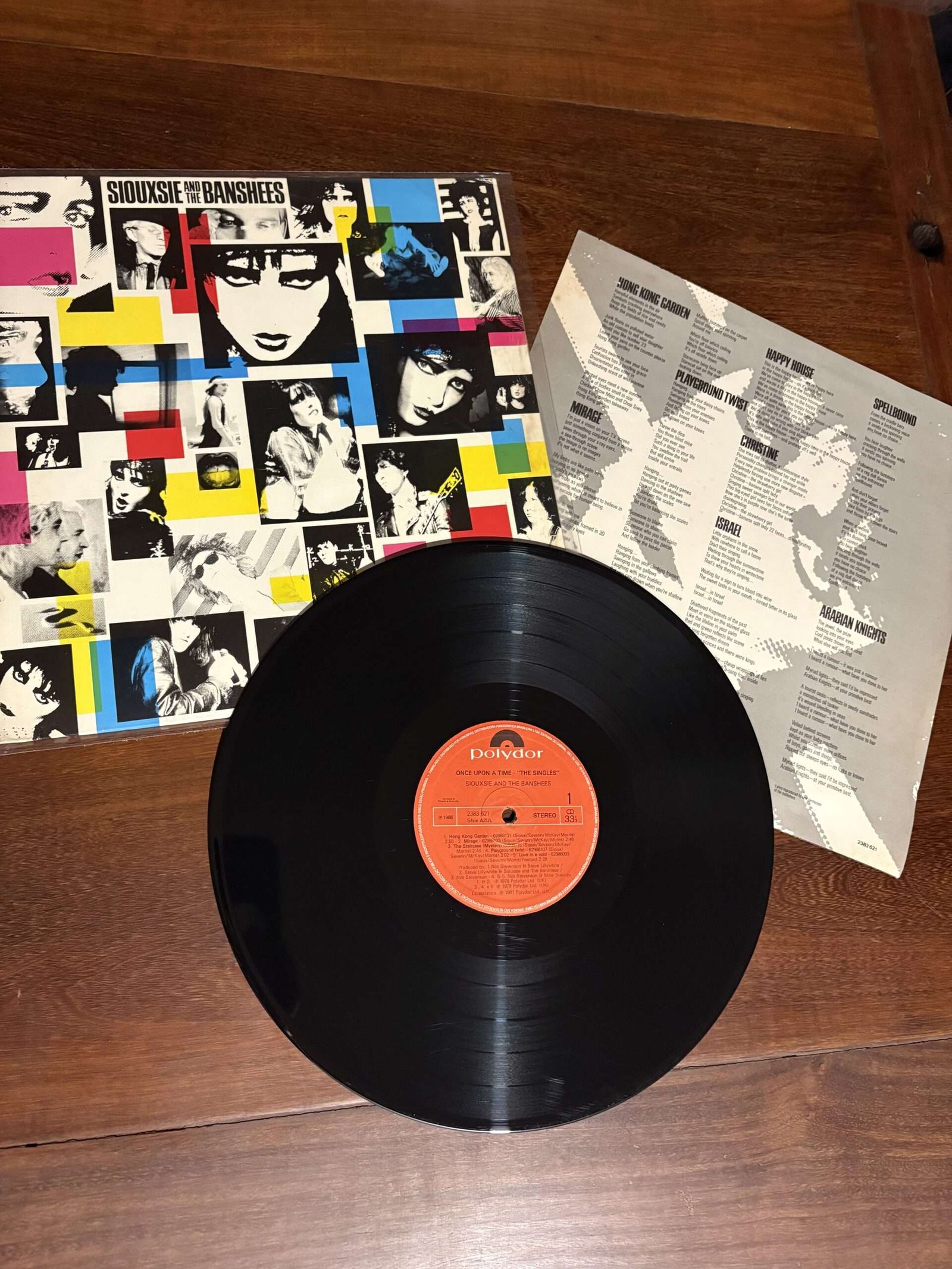 Lp Siouxsie and the Banshees - Once Upon a Time: The Singles (1981) - Imagem 3