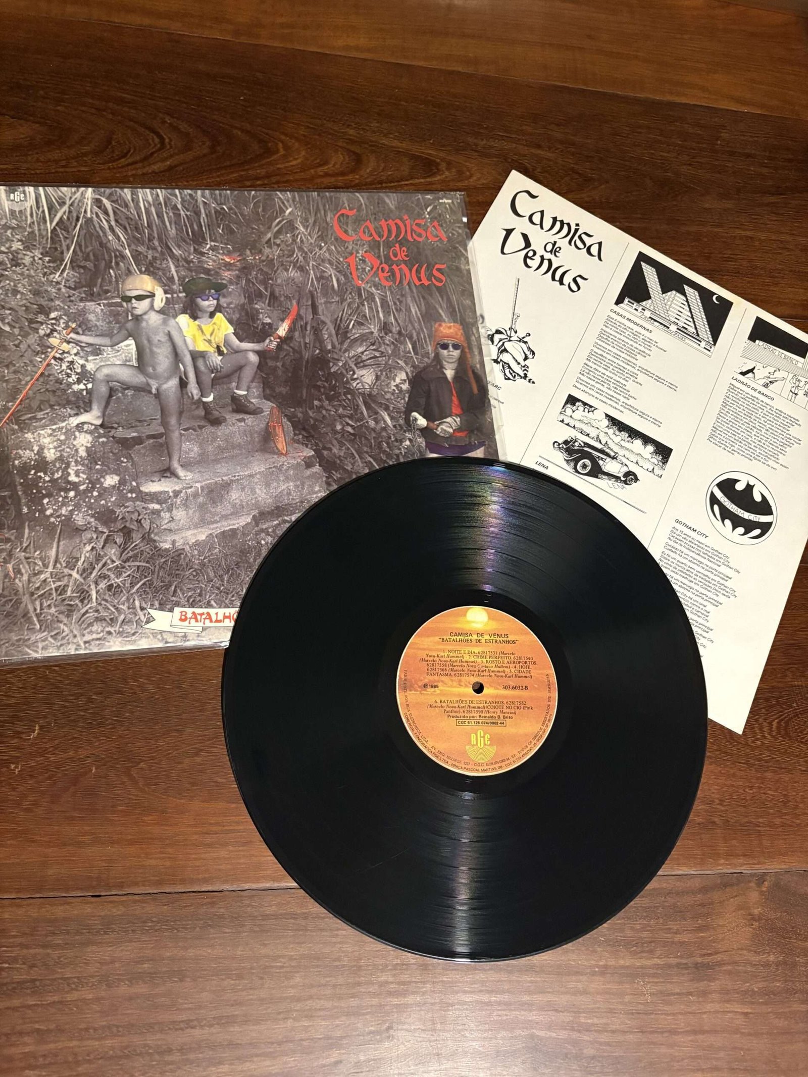 Lp Camisa de Vênus - Batalhões de Estranhos (1985) - Imagem 3