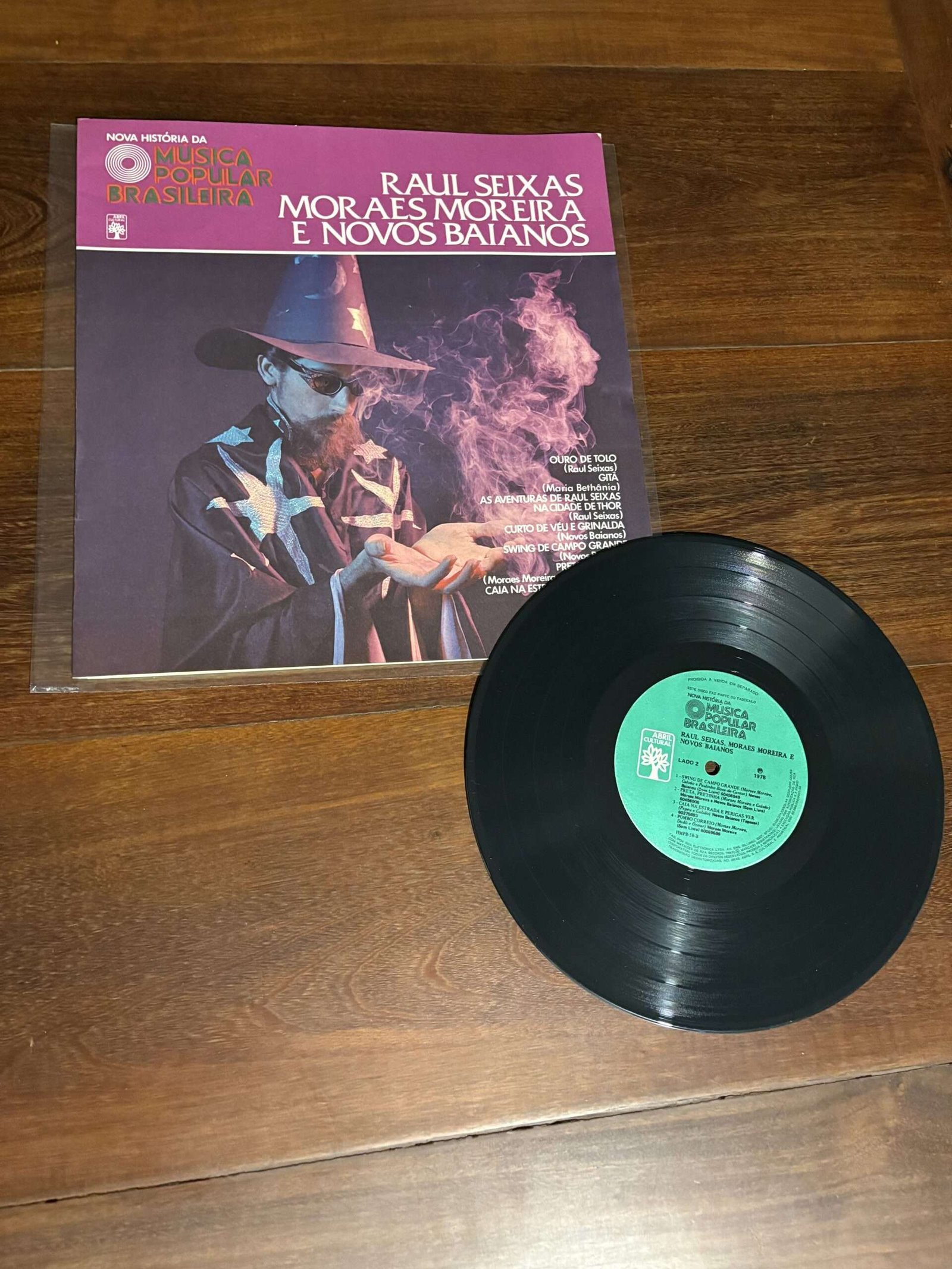 Lp Raul Seixas, Moraes Moreira e Novos Baianos - Nova História da Música Popular Brasileira (1978) 10 polegadas - Imagem 4
