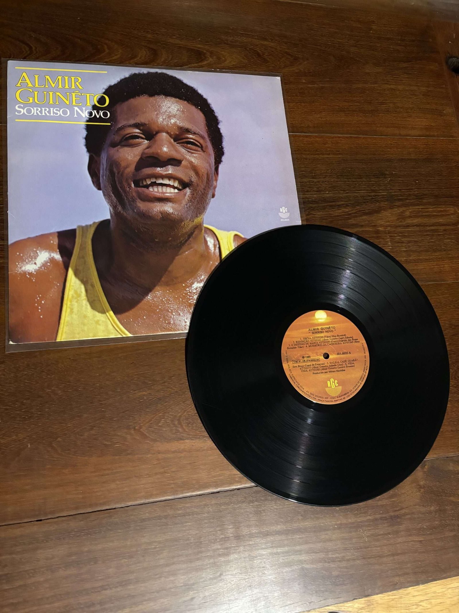 Lp Almir Guineto - Sorriso Novo (1985) - Imagem 3