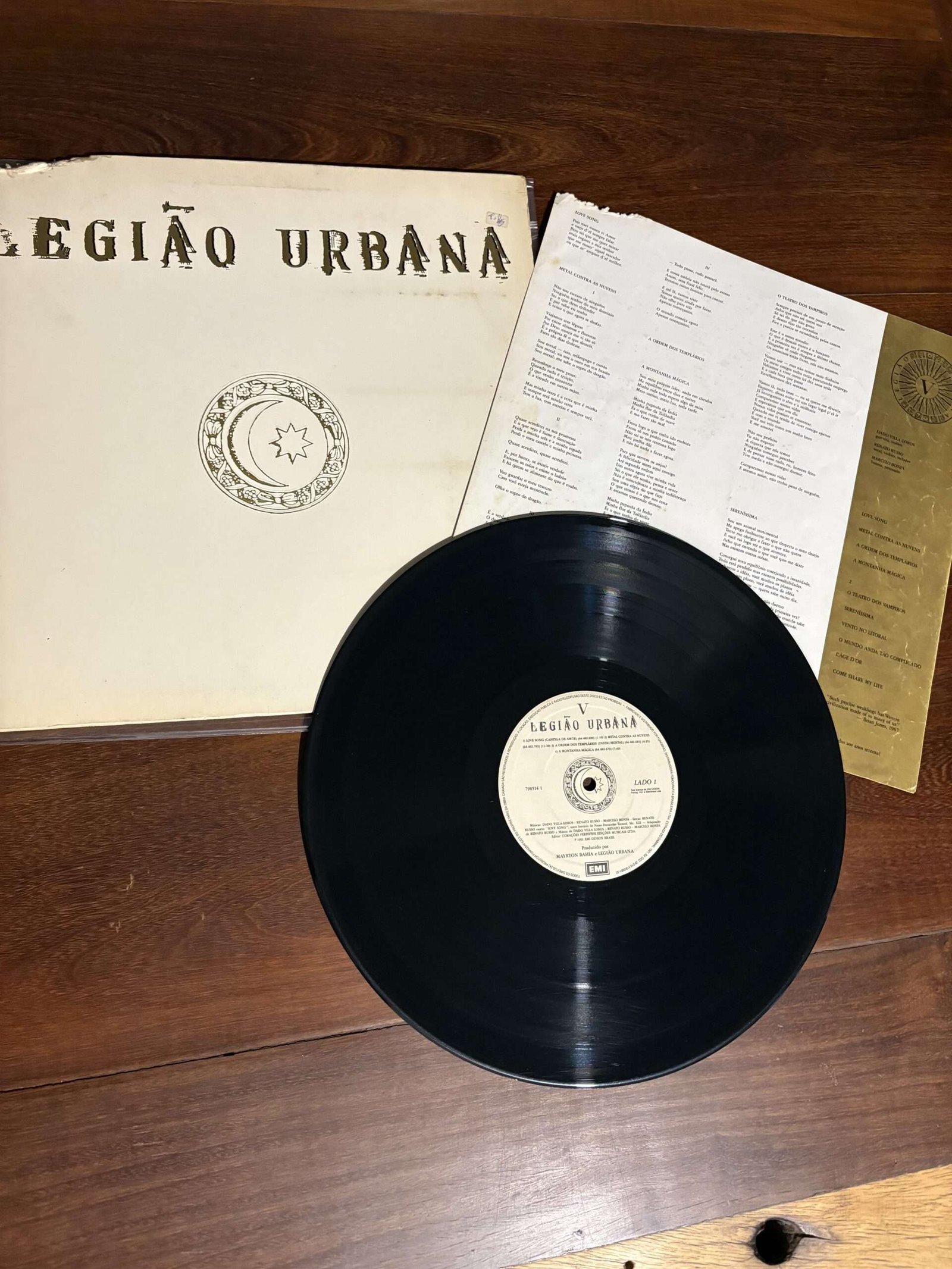 Lp Legião Urbana - V (1991) - Imagem 4