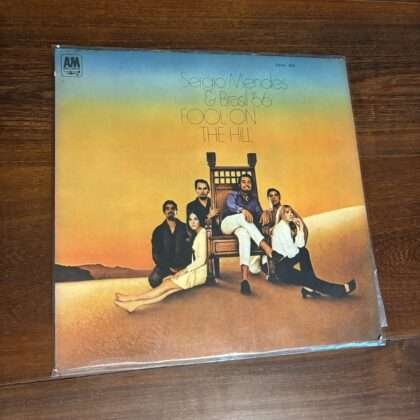 Lp Sérgio Mendes e Brasil '66 - Fool On The Hill (1968)
