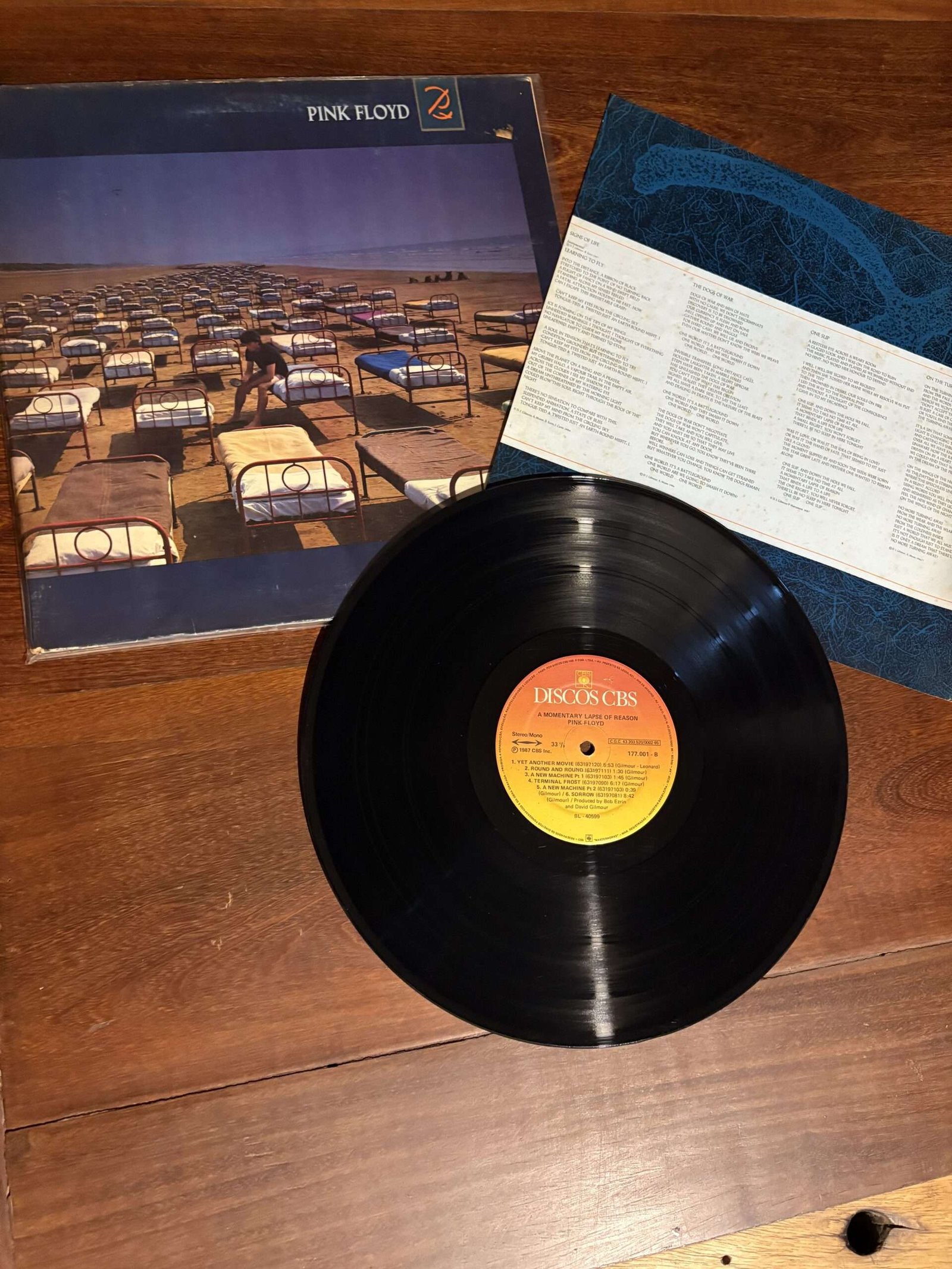 Lp Pink Floyd - A Momentary Lapse Of Reason (1987) - Imagem 4