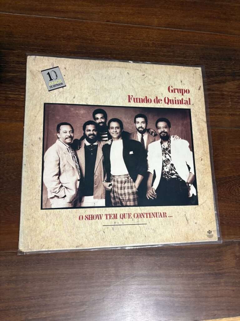 Lp Grupo Fundo de Quintal - O Show Tem que Continuar (1988)