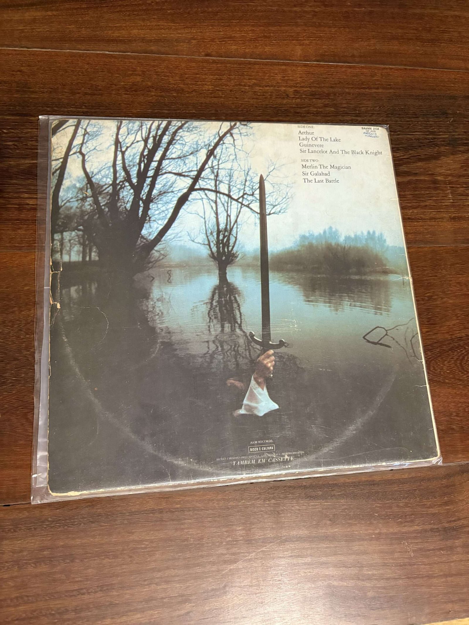 Lp Rick Wakeman - The Myths and Legends of King Arthur and the Knights of the Round Table (1975) - Imagem 2