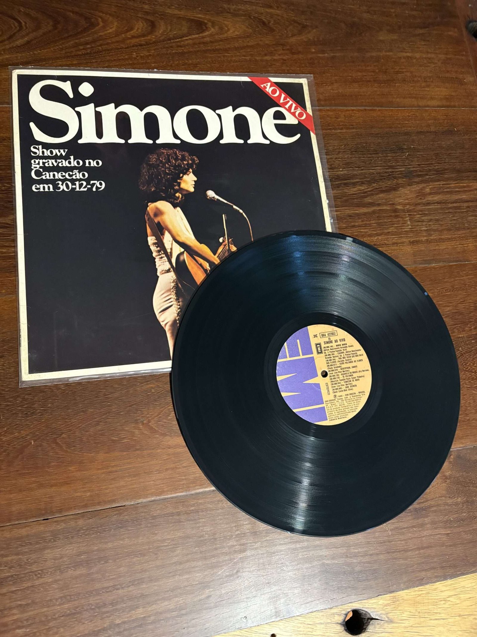Lp Simone - Simone Ao Vivo (Show Gravado no Canecão em 30-12-79) (1980) - Imagem 3