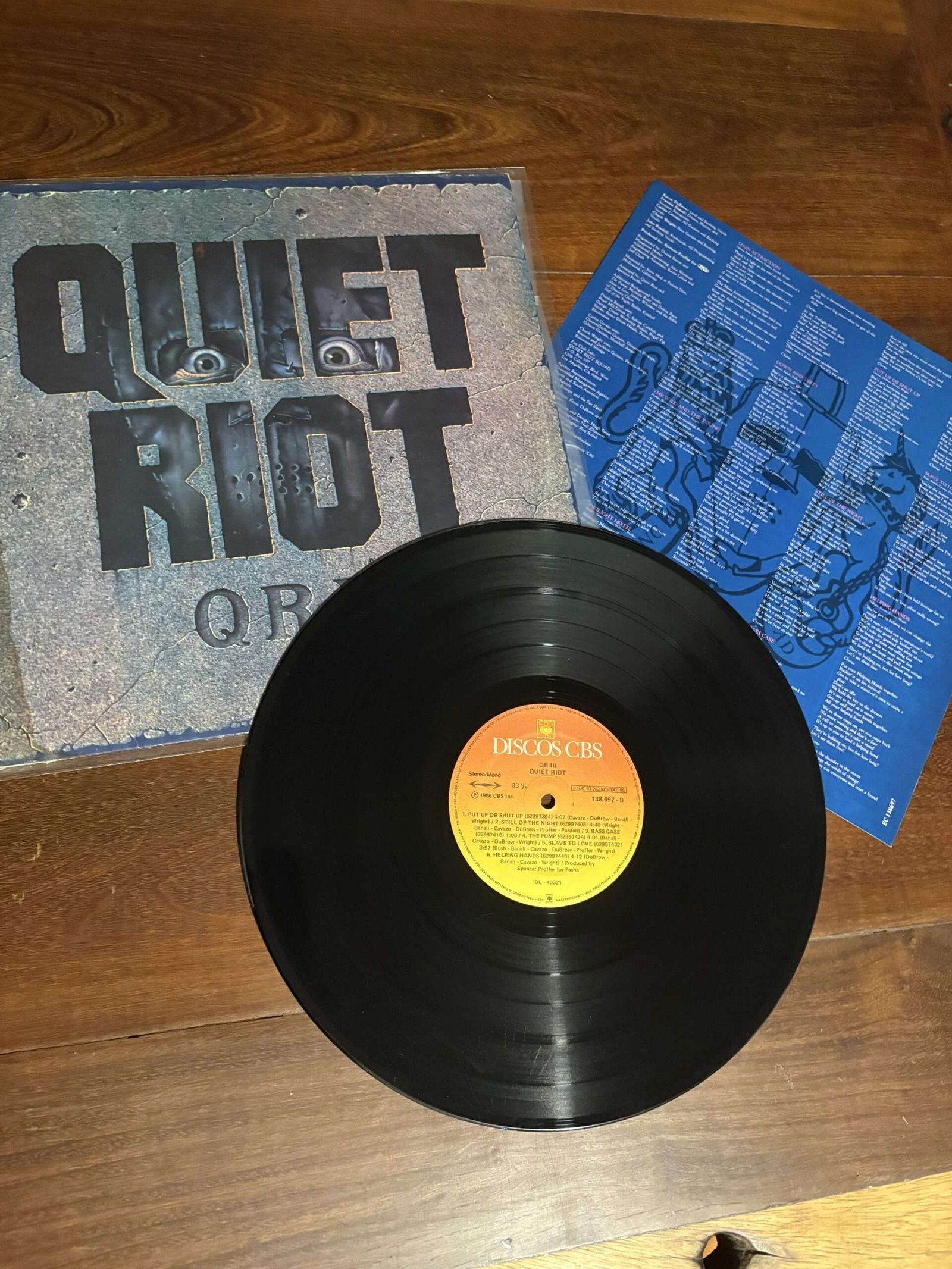 Lp Quiet Riot - QR III (1986) - Imagem 3