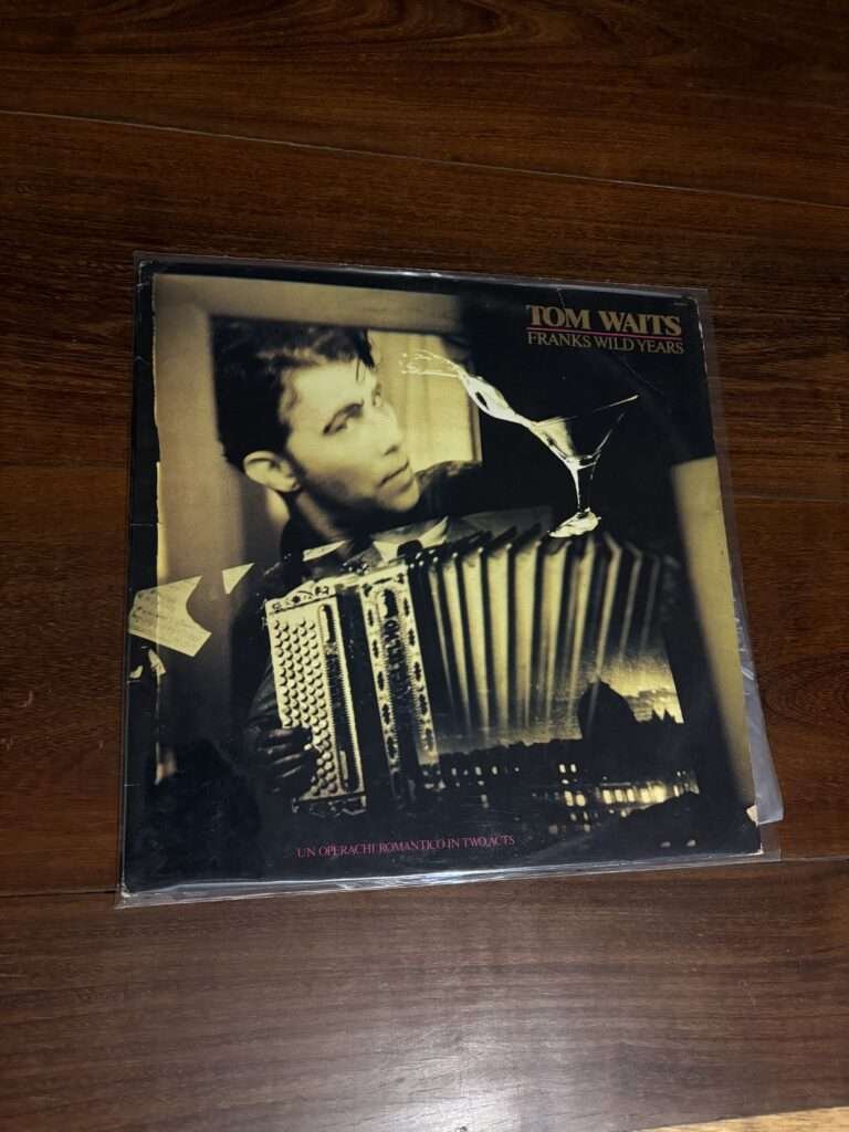Lp Tom Waits - Franks Wild Years / Un Operachi Romantico in Two Acts (1987)