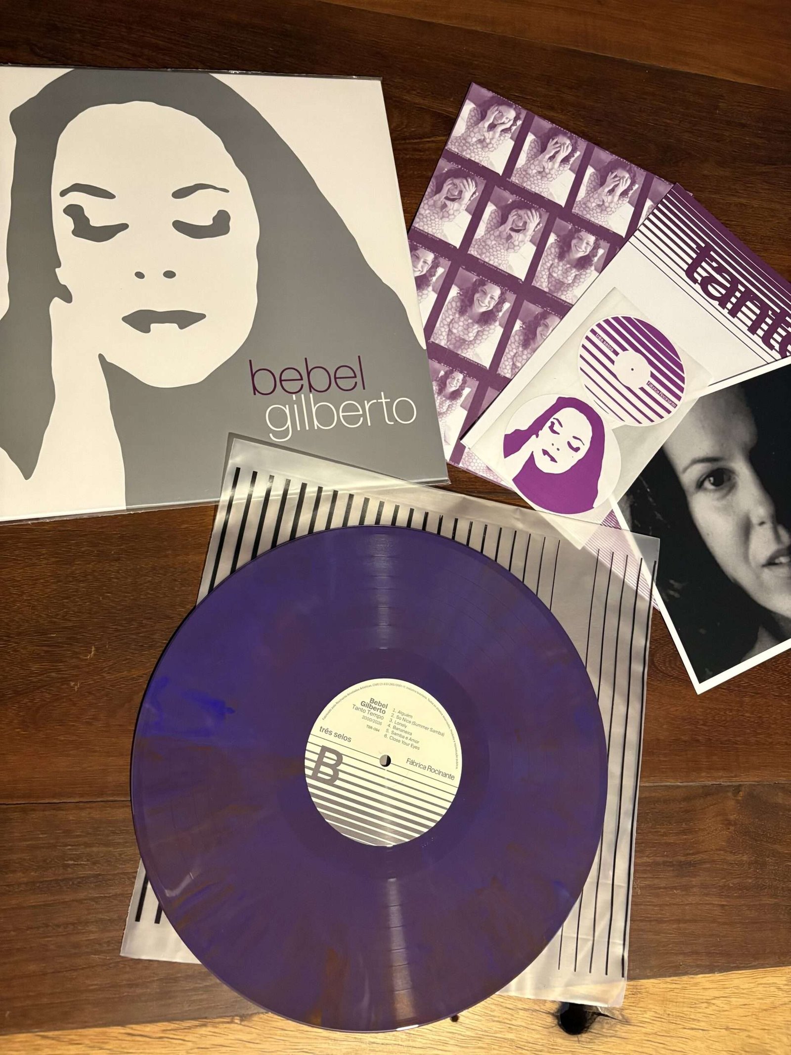 Lp Bebel Gilberto - Tanto Tempo (2000) Vinil Roxo Edição Rocinante - Imagem 3