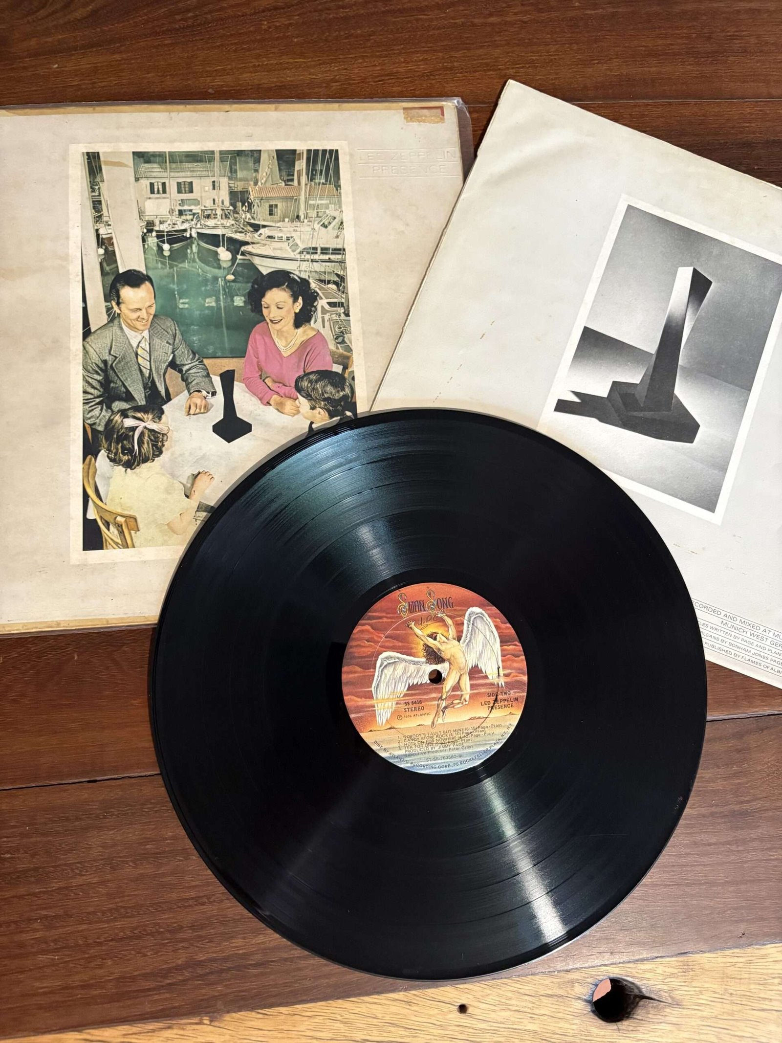 Lp Led Zeppelin - Presence (1976) - Imagem 4
