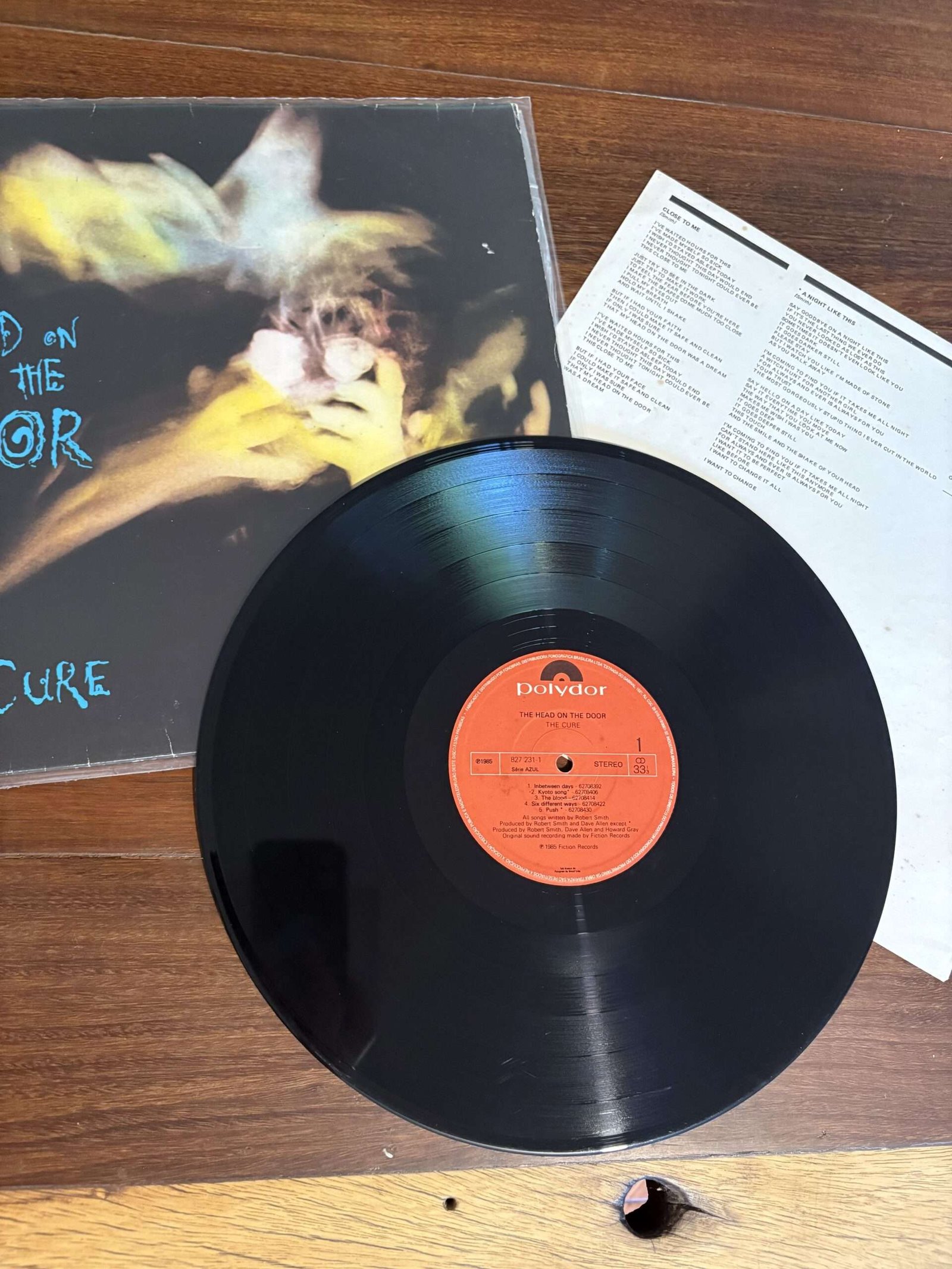 Lp The Cure - The Head On The Door (1985) - Imagem 2