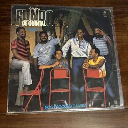 Lp Grupo Fundo de Quintal - Nos Pagodes da Vida (1983)