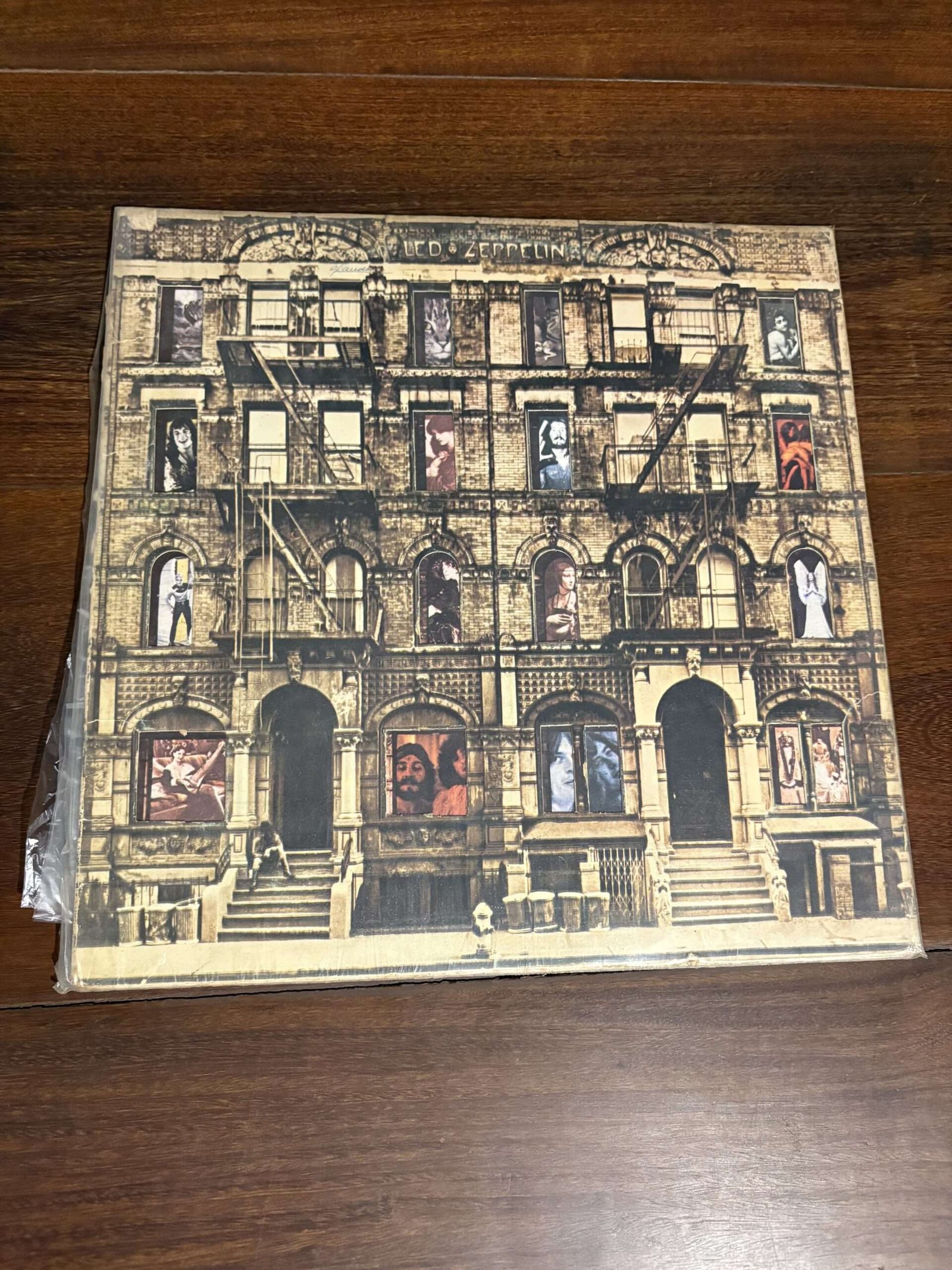 Lp Led Zeppelin - Physical Graffiti (1975) Duplo - Imagem 2