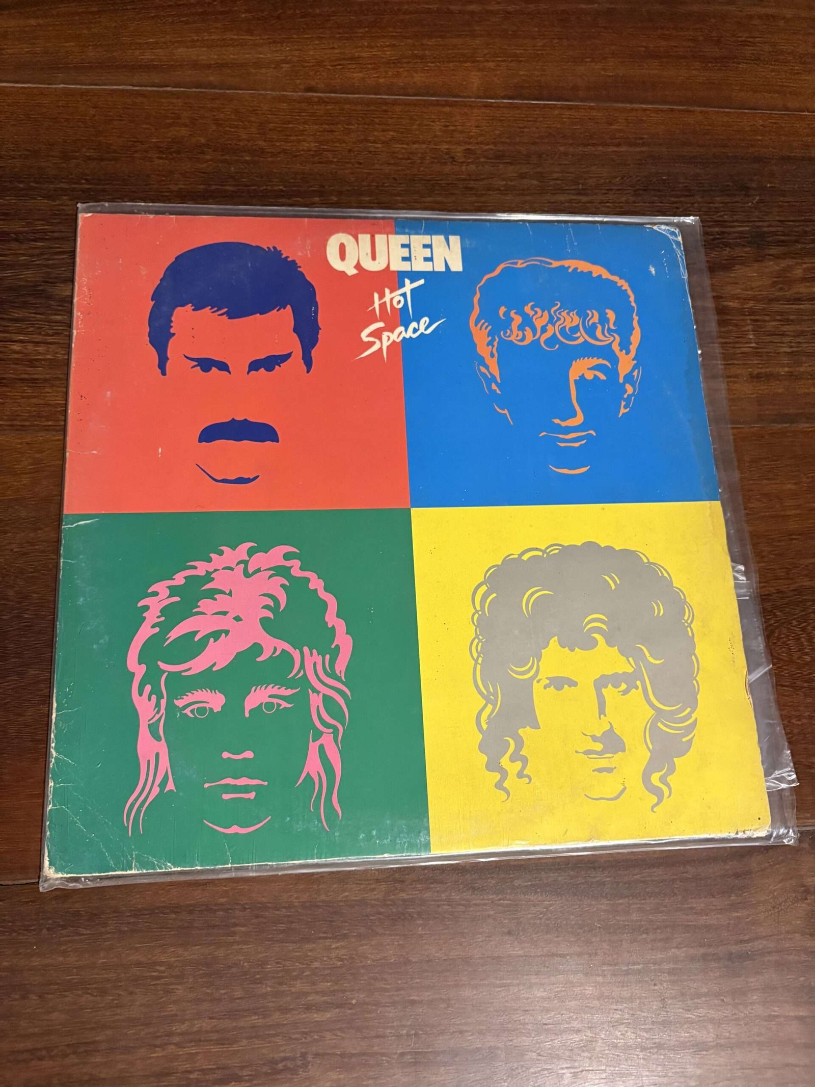 Lp Queen - Hot Space (1982)