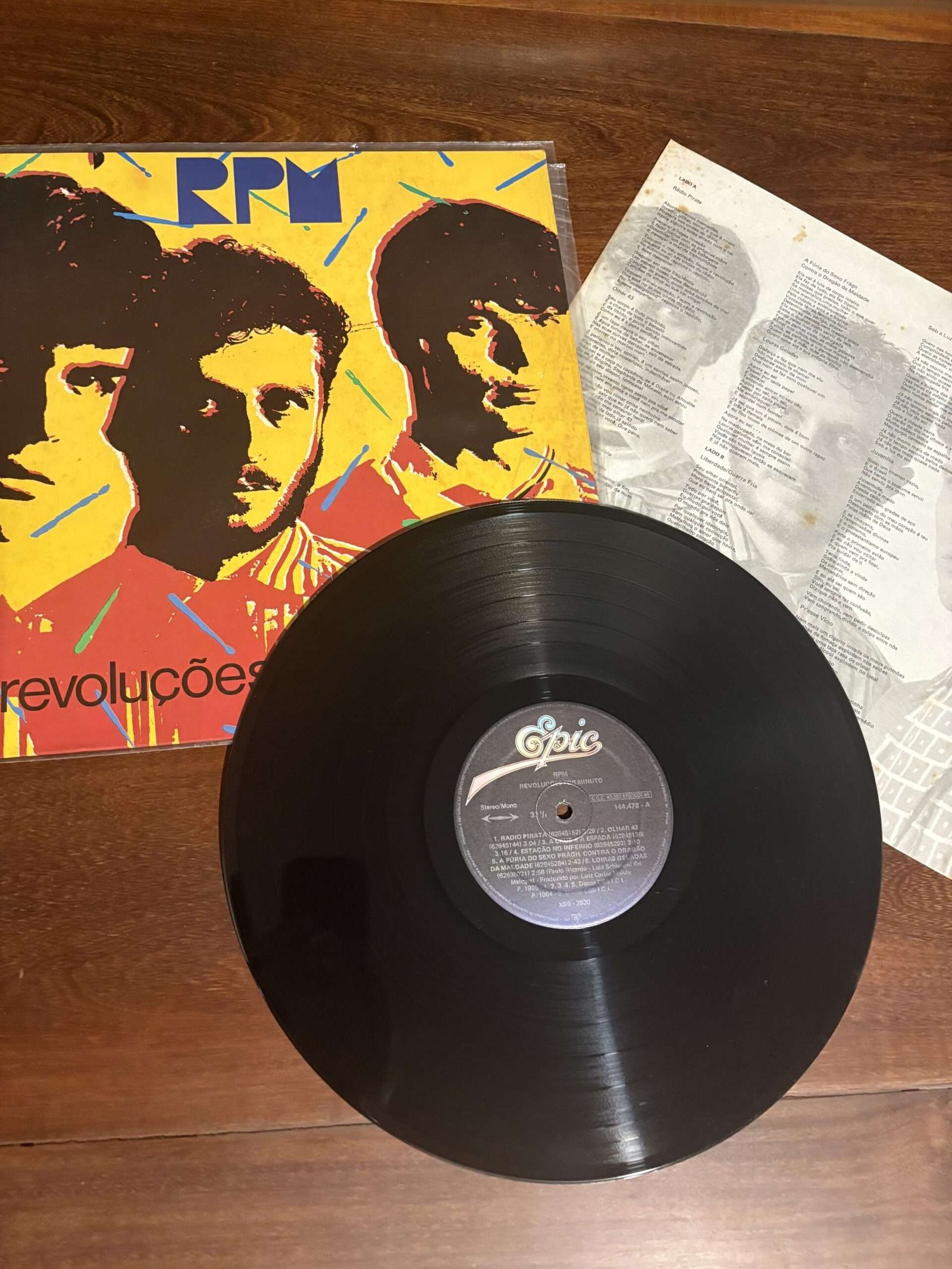 Lp RPM - Revoluções por Minuto (1985) - Imagem 3