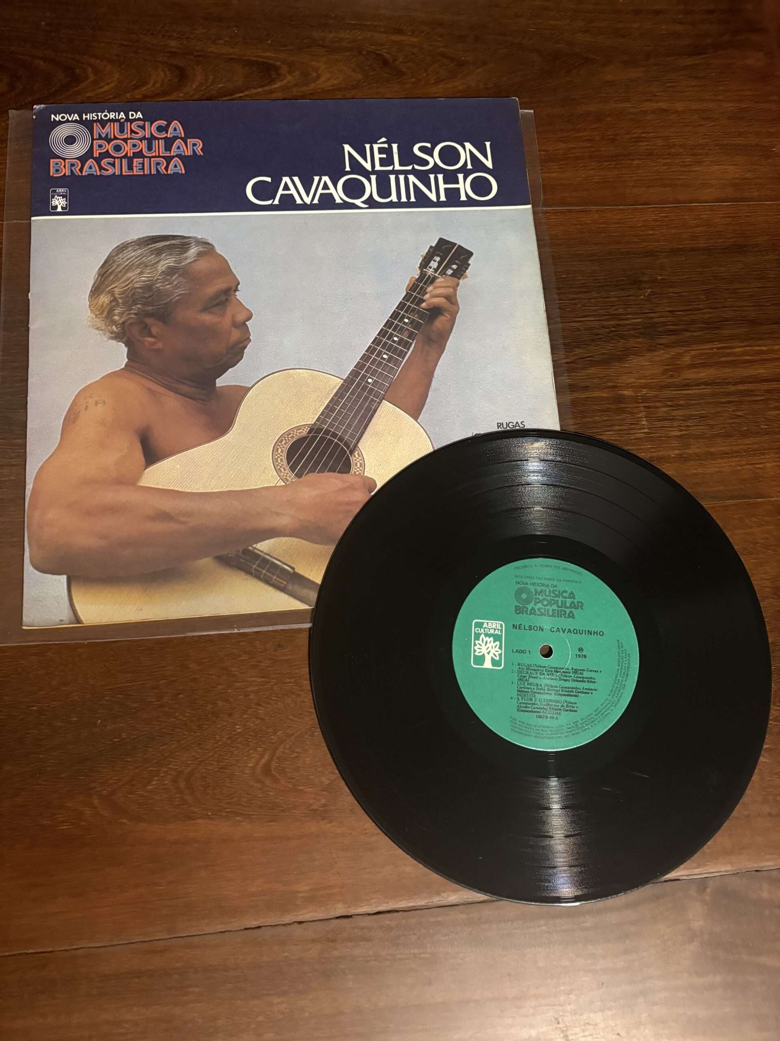 Lp Nélson Cavaquinho - Nova História da Música Popular Brasileira (1978) - Imagem 4