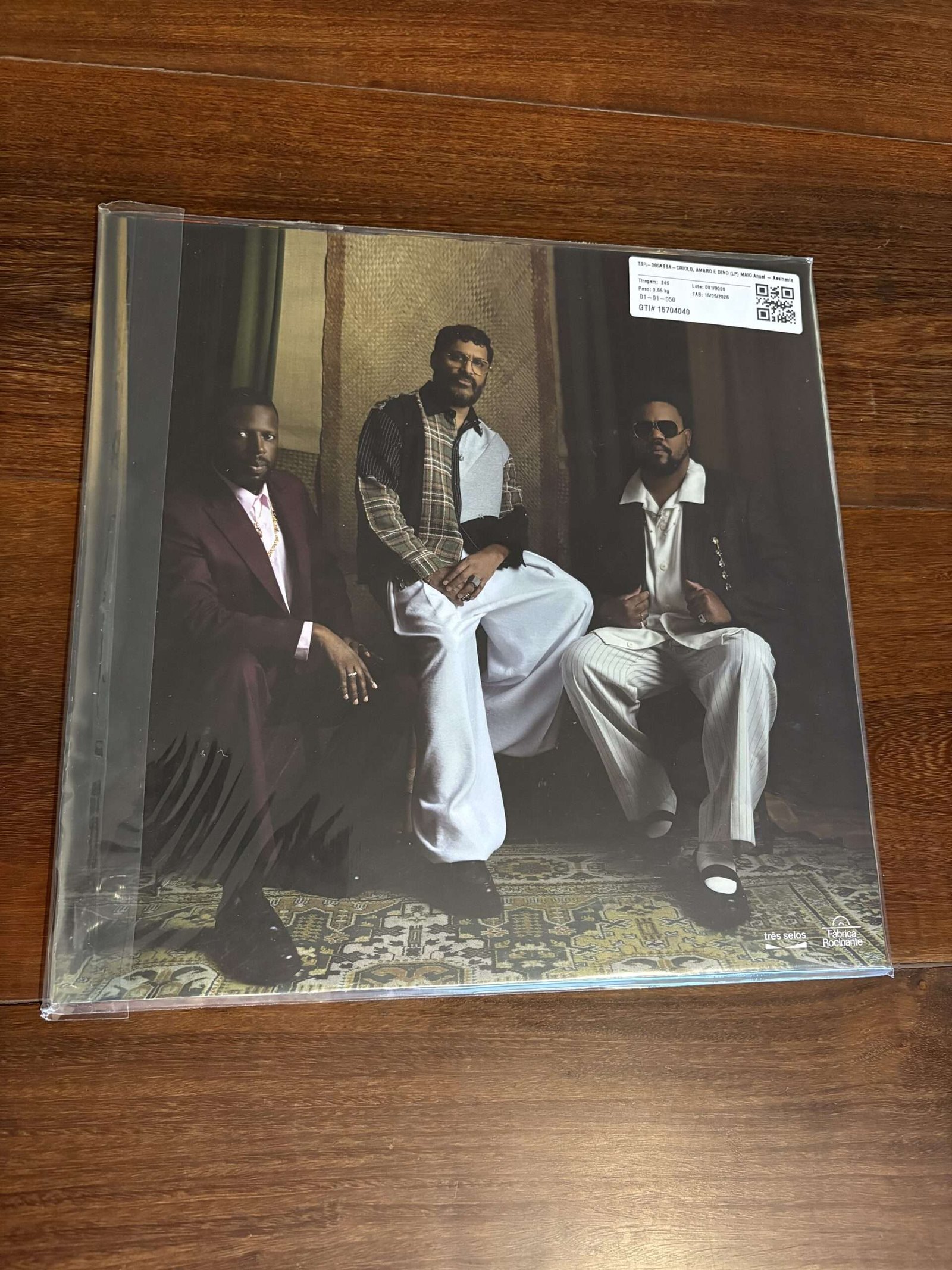 Lp Amaro Freitas, Criolo, Amaro & Dino e Dino d’Santiago - Criolo, Amaro & Dino (2026) - Imagem 2