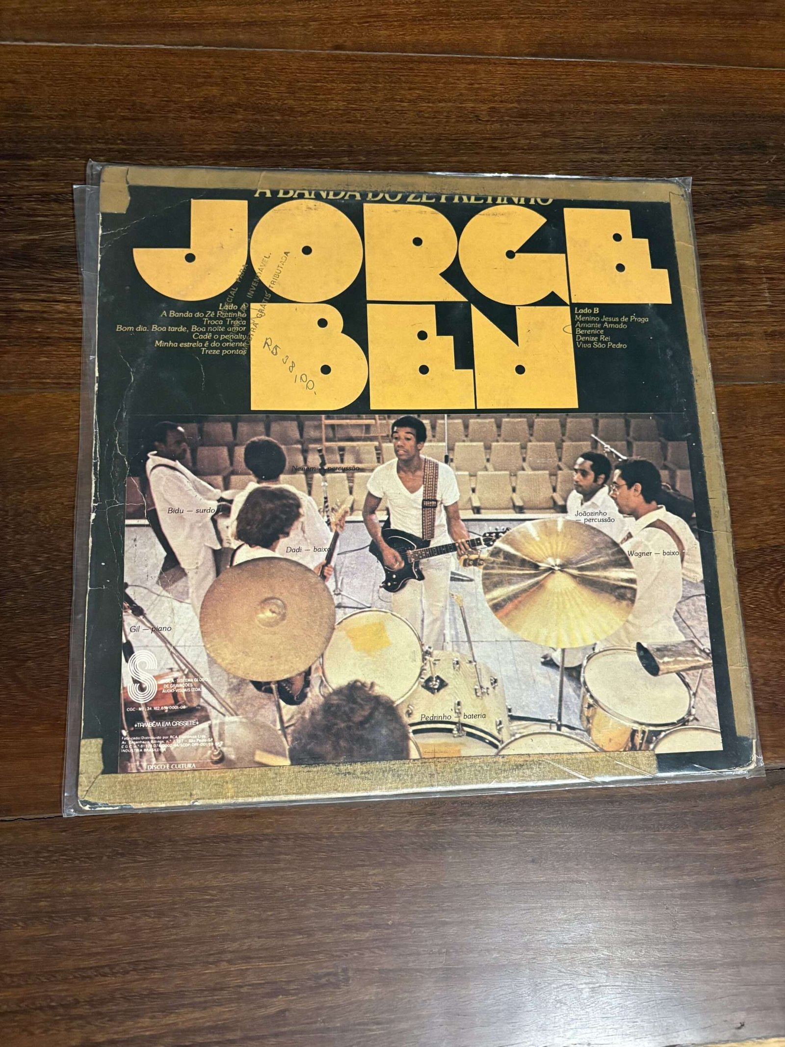 Lp Jorge Ben Jor - A Banda Do Zé Pretinho (1978) - Imagem 2