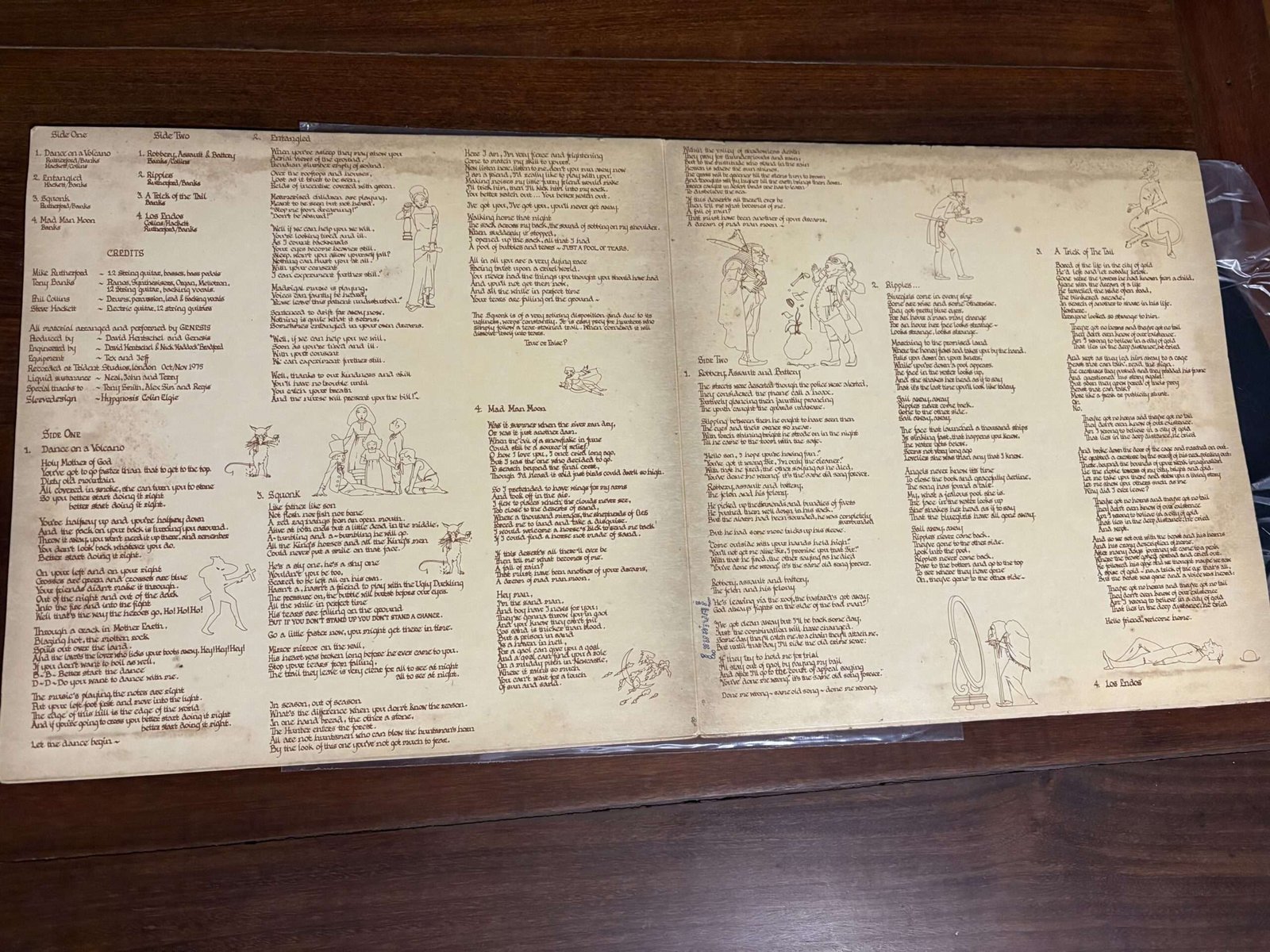 Lp Genesis - A Trick Of The Tail (1976) - Imagem 3