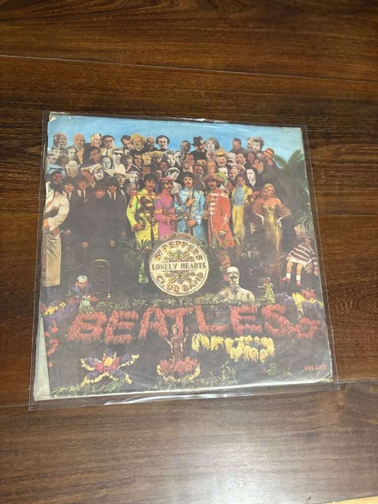 Lp The Beatles - Sgt. Pepper's Lonely Hearts Club Band (1967) Edição Uruguaia