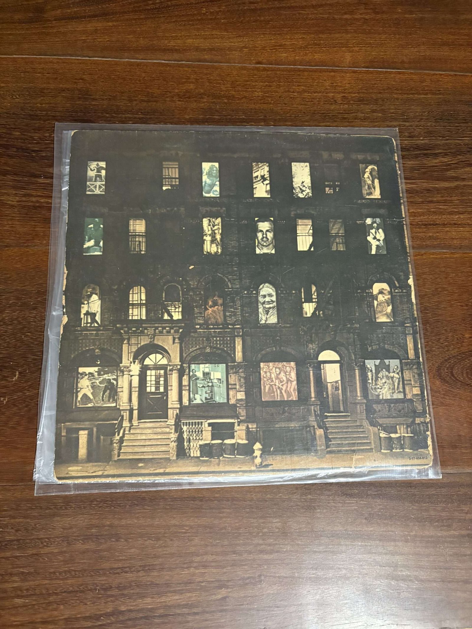 Lp Led Zeppelin - Physical Graffiti (1975) Duplo Sem Capa Principal - Imagem 2