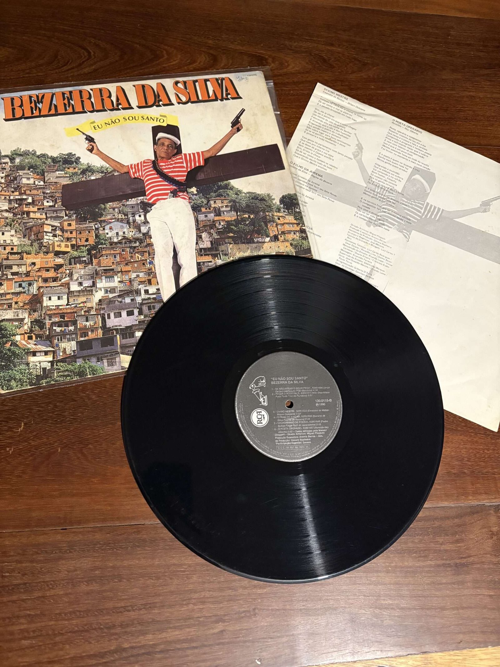Lp Bezerra da Silva - Eu Não Sou Santo (1990) - Imagem 3