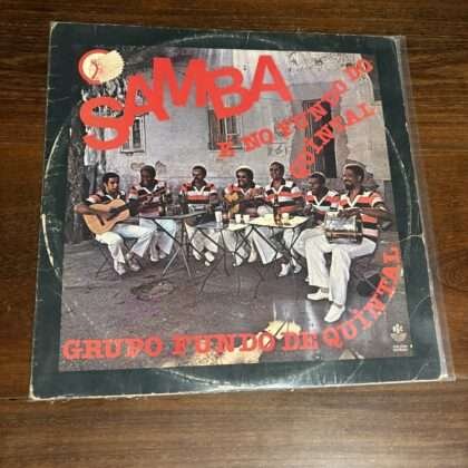 Lp Grupo Fundo de Quintal - Samba é no Fundo do Quintal (1980)