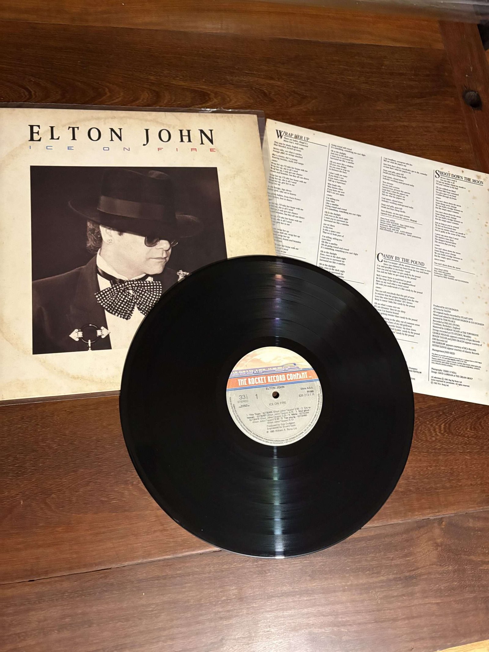 Lp Elton John - Ice on Fire (1985) - Imagem 3
