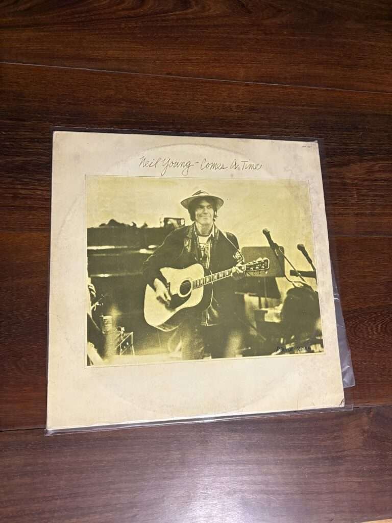 Lp Neil Young - Comes a Time (1978)