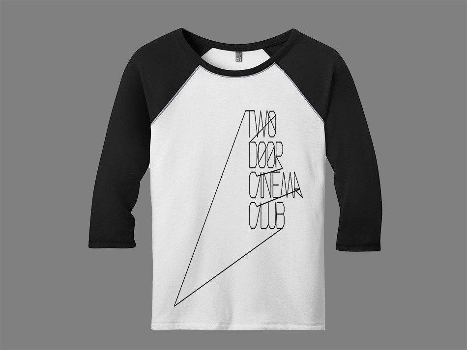 Raglan Manga 3/4 Two Door Cinema Club