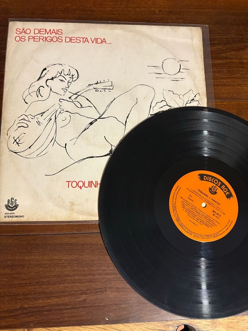 Lp Vinicius de Moraes e Toquinho - São Demais os Perigos desta Vida (1972) - Imagem 3